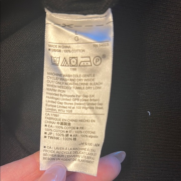 GAP Jet Black Crew Neck Top - Picture 5 of 5